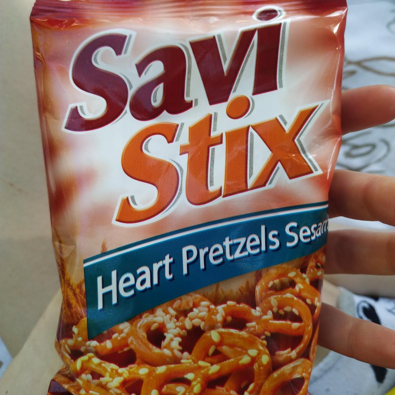 Фото - Брезли с кунжутом Heart pretzels Savi Stix