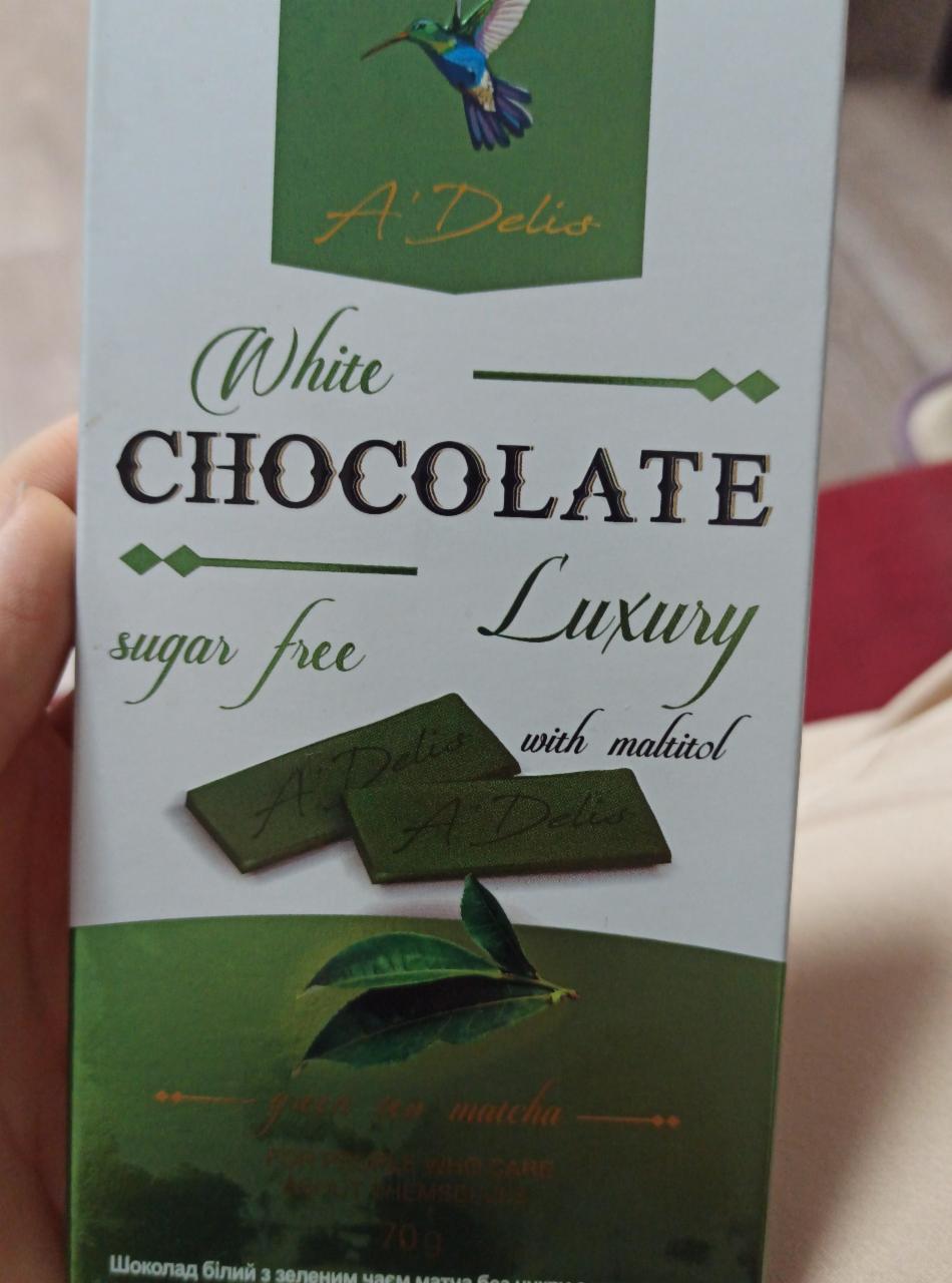Фото - Шоколад белый с зеленым чаем матча без сахара A'Delis