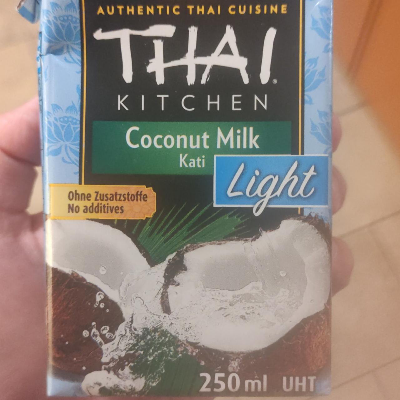 Фото - кокосовое молоко Thai Kitchen