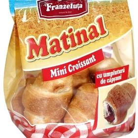 Фото - Mini croissant с клубникой Franzeluța