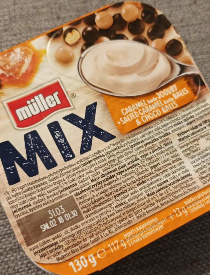 Фото - медовый йогурт с наполнителем пшеничные шарики в глазури Muller
