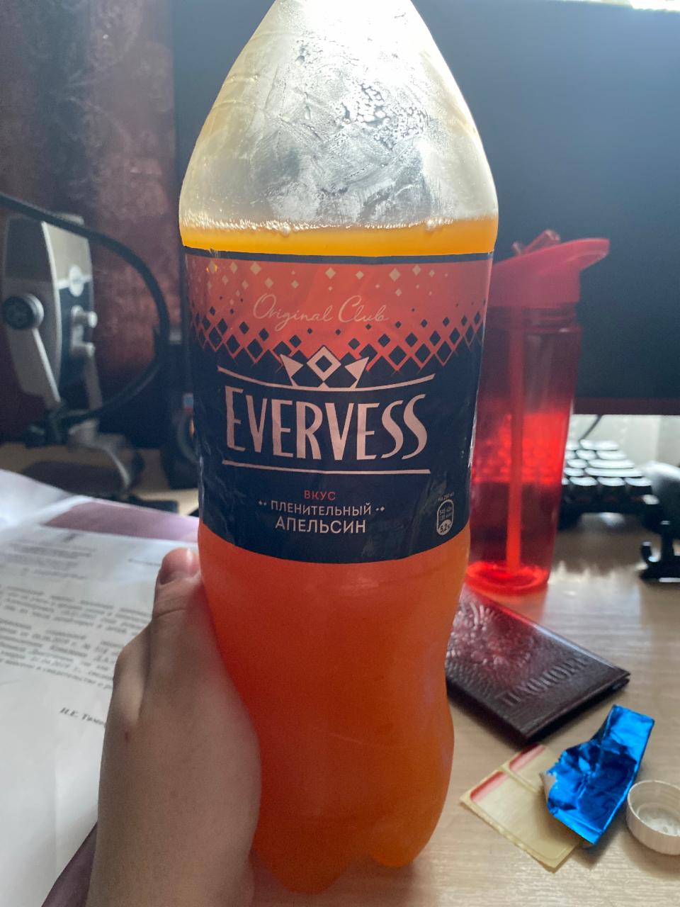 Фото - Напиток сильногазированный пленительный апельсин Evervess