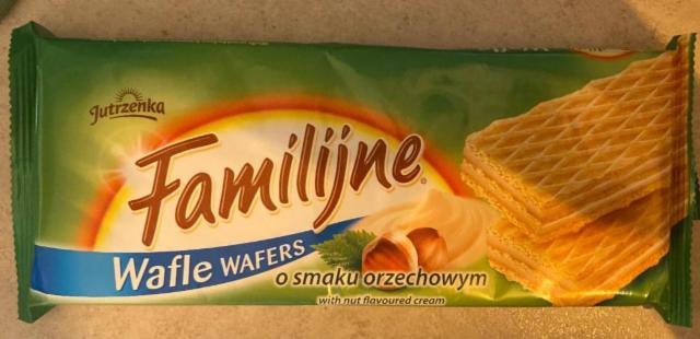 Фото - Familijne wafle wafers o smaku orzechowym Jutrzenka