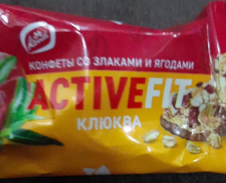 Фото - конфеты со злаками и ягодами клюква Activefit Konti