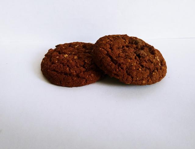 Фото - Печенье 'Штучки' с кусочками натурального шоколада и апельсиновыми цукатами