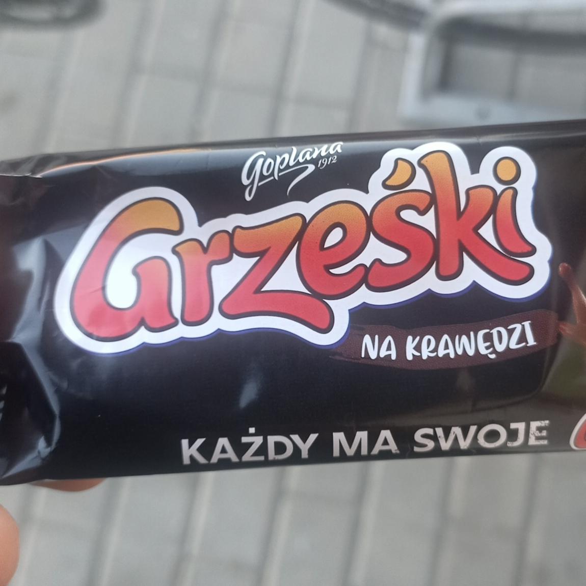 Фото - шоколадный батончик темный Grześki Goplana