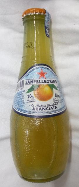 Фото - Напиток апельсин Aranciata Санпеллегрино Sanpellegrino