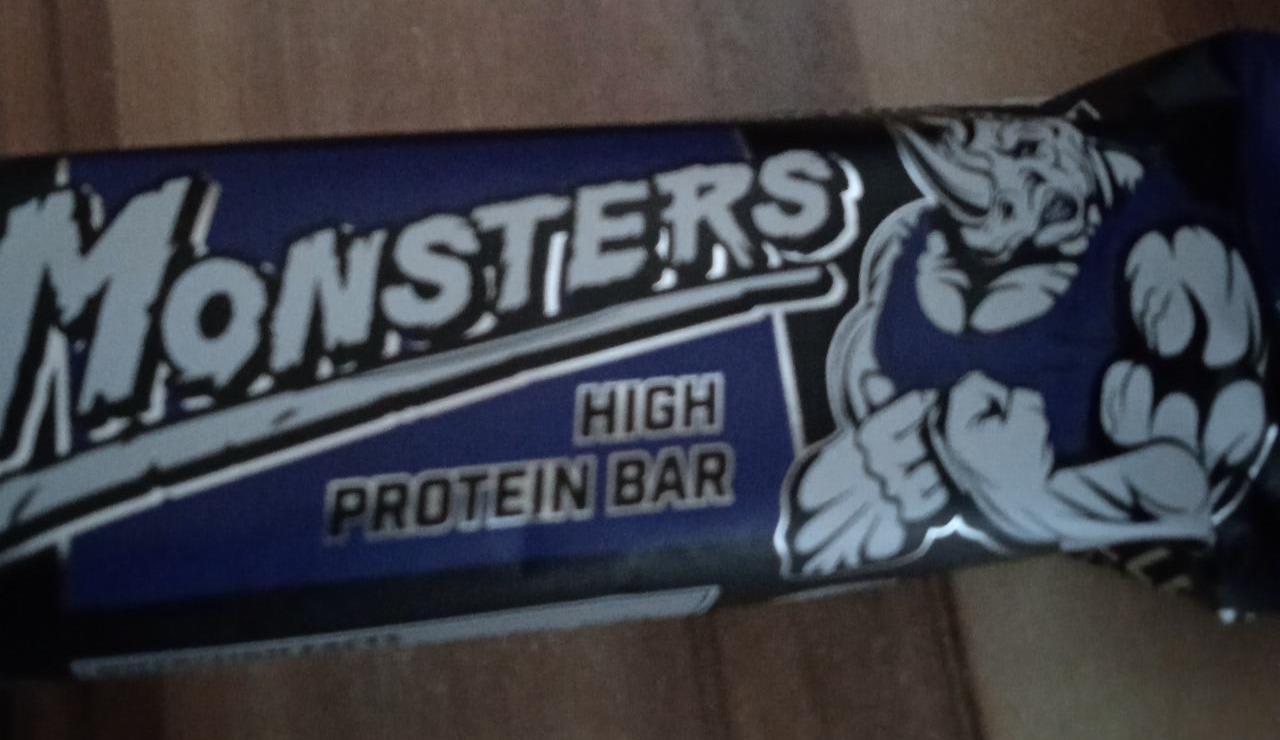 Фото - Батончик чернослив High Protein Bar Monsters