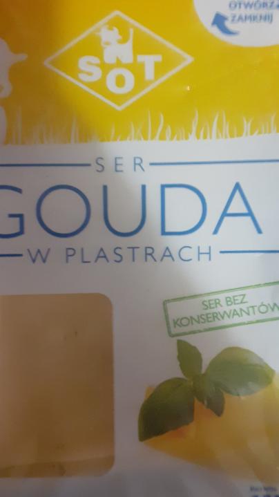 Фото - Сыр полутвердый 'Gouda' пластины 45% жира в сухом веществе 