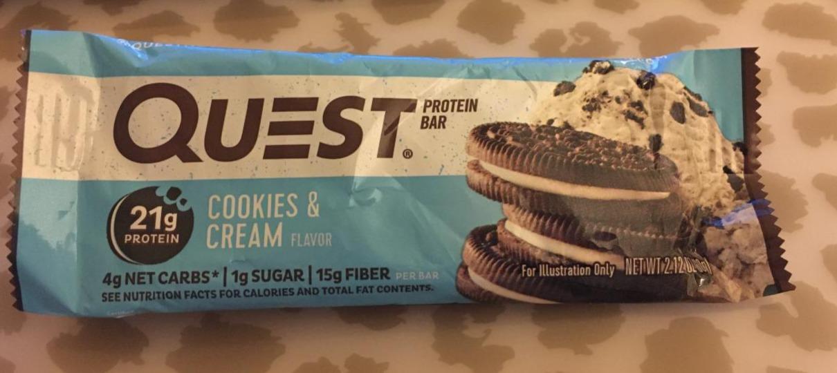 Фото - Печенье протеиновое с кремом Cookies & Cream Protein Bar Quest