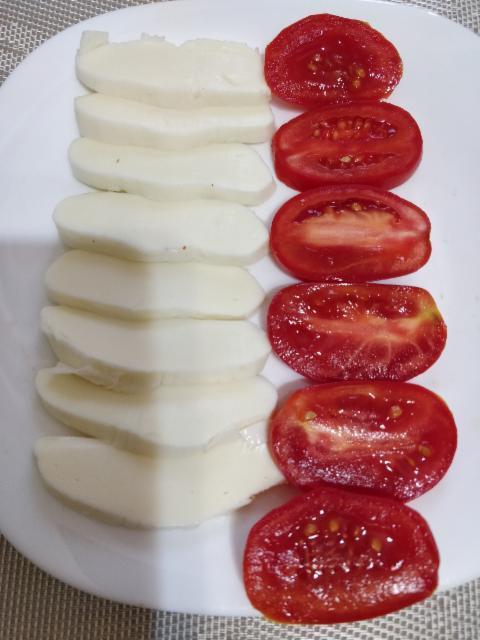 Фото - помидоры с сыром