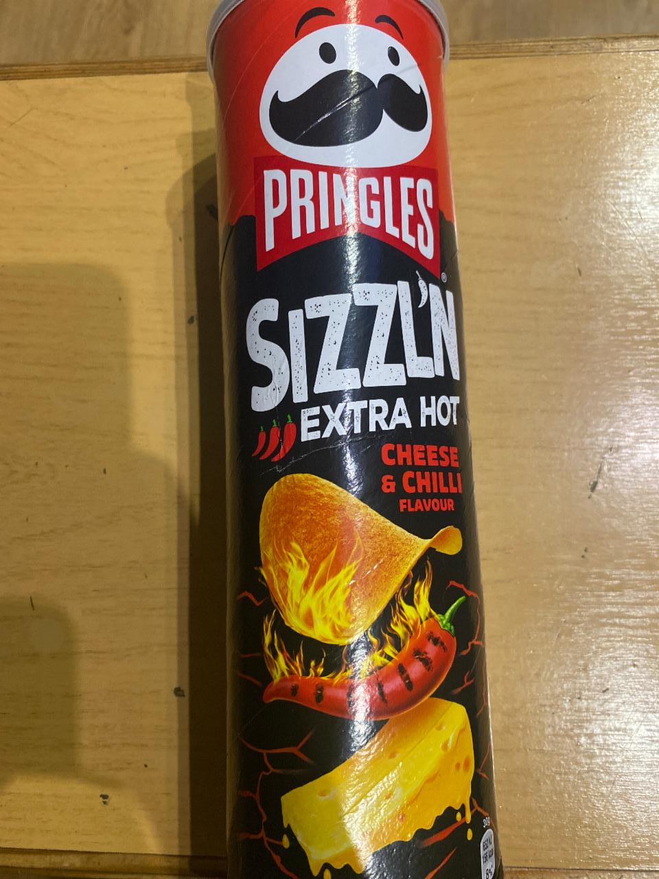 Фото - Sizzl’n extra hot cheese&chilli Pringles