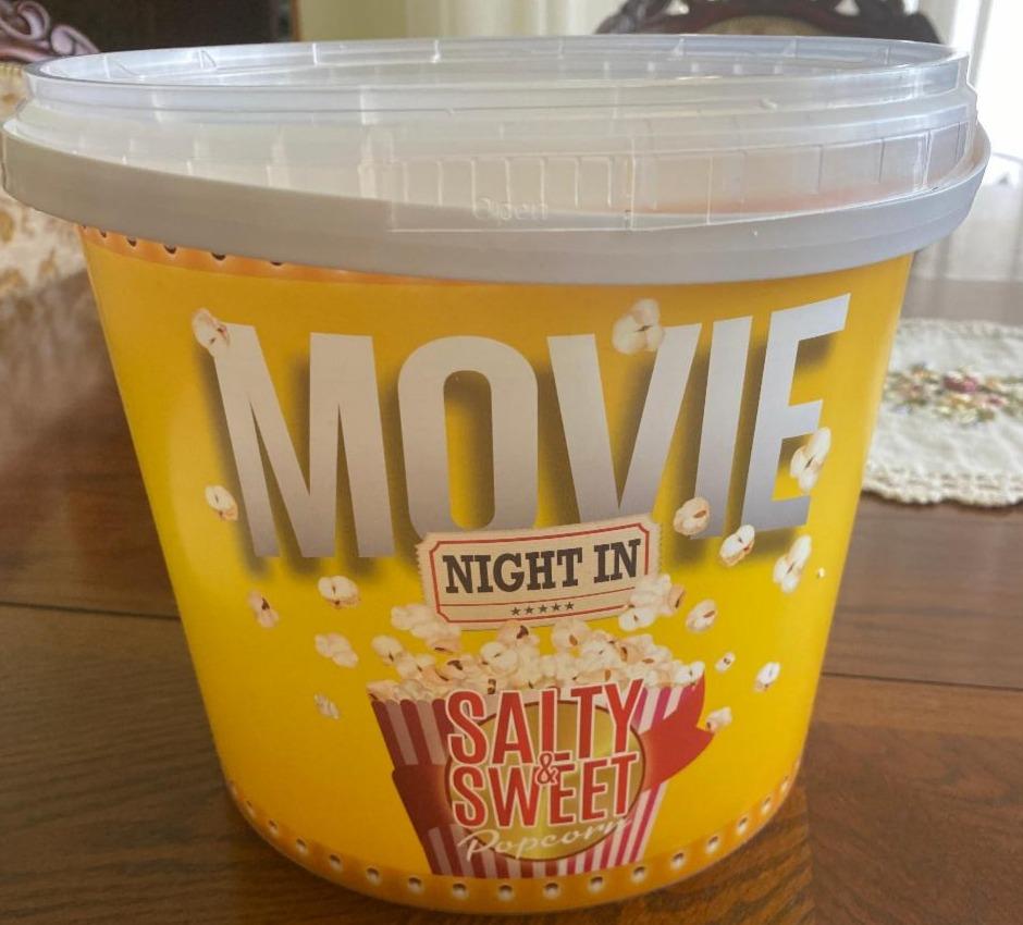 Фото - Попкорн Salty & Sweet Night in Movie Love Popcorn