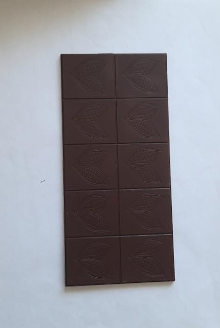 Фото - Шоколад темный с манго Априори