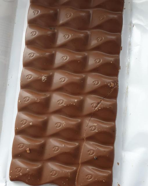 Фото - Молочный шоколад с печеньем 'Брауни' Dove