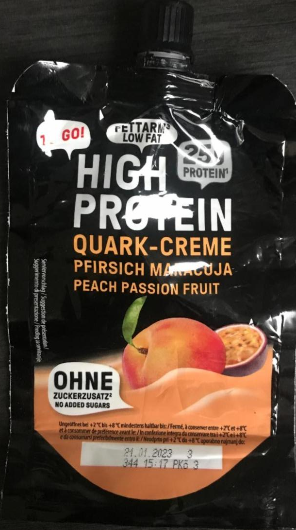 Фото - протеиновый кисломолочный продукт кварк кремовый персик - маракуйя To GO!