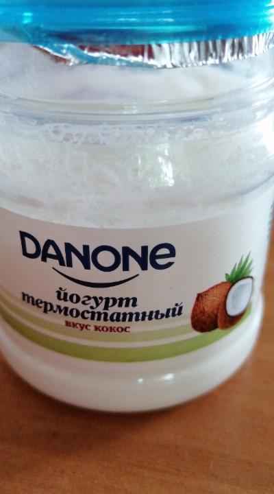 Фото - йогурт термостатный густой вкус Кокос Danone
