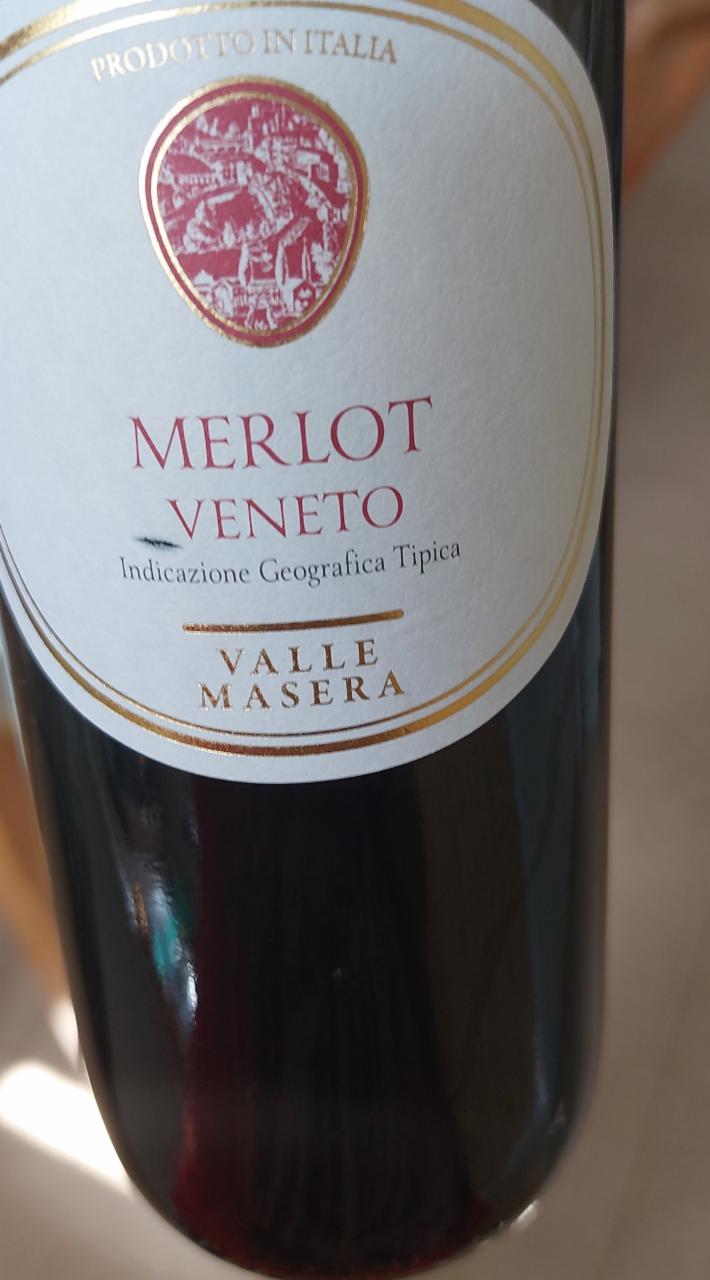 Фото - Вино красное сухое Merlot Veneto Valle masera
