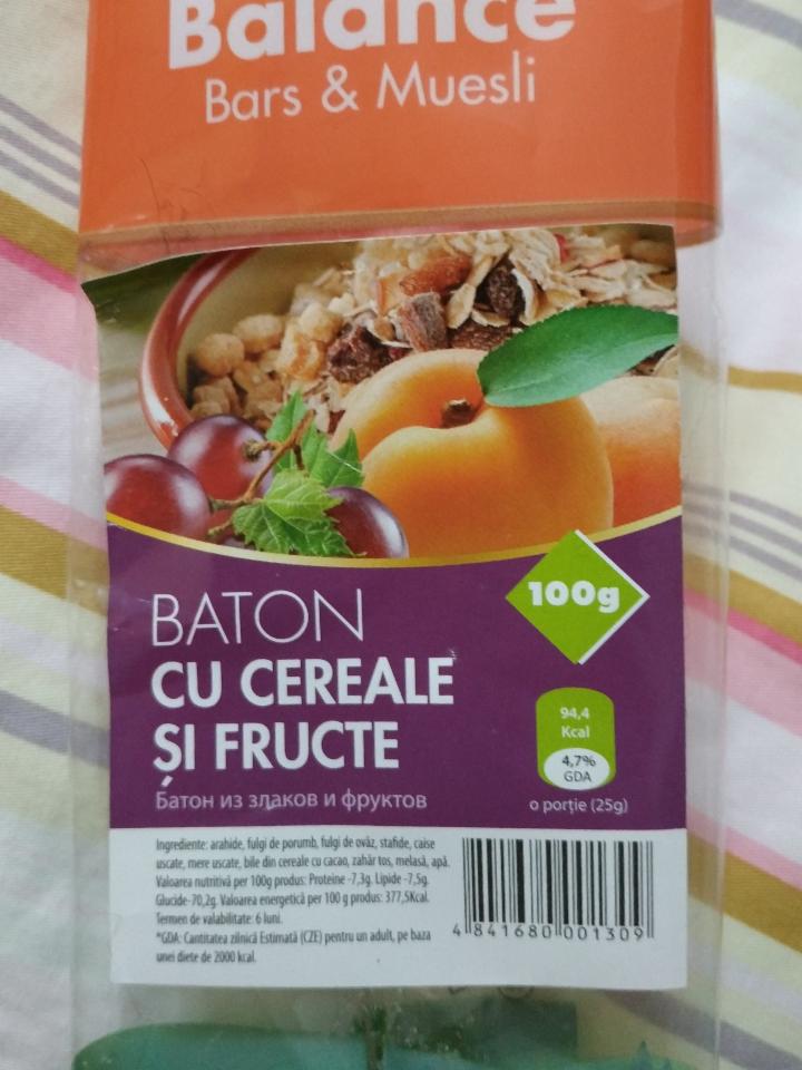Фото - мюсли, злаки и фрукты Baton cu Fructe si Cereale Balance