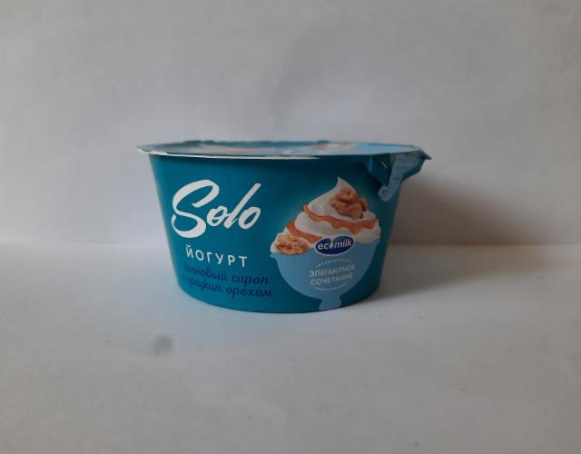 Фото - Йогурт кленовый сироп с грецким орехом 'Solo' 'Ecomilk'