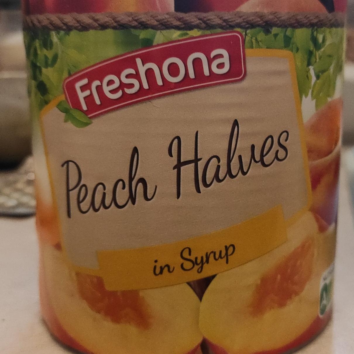 Фото - Половинки персиков в сиропе Freshona