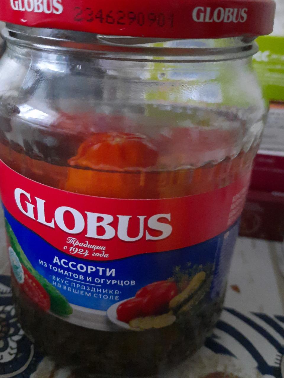 Фото - ассорти из томатов и огурцов Globus