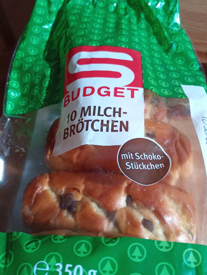 Фото - 10 Milch-Brötchen mit SchokoStücken S Budget