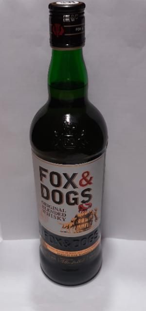 Фото - Виски купажированный выдержка 3 года Fox&Dogs