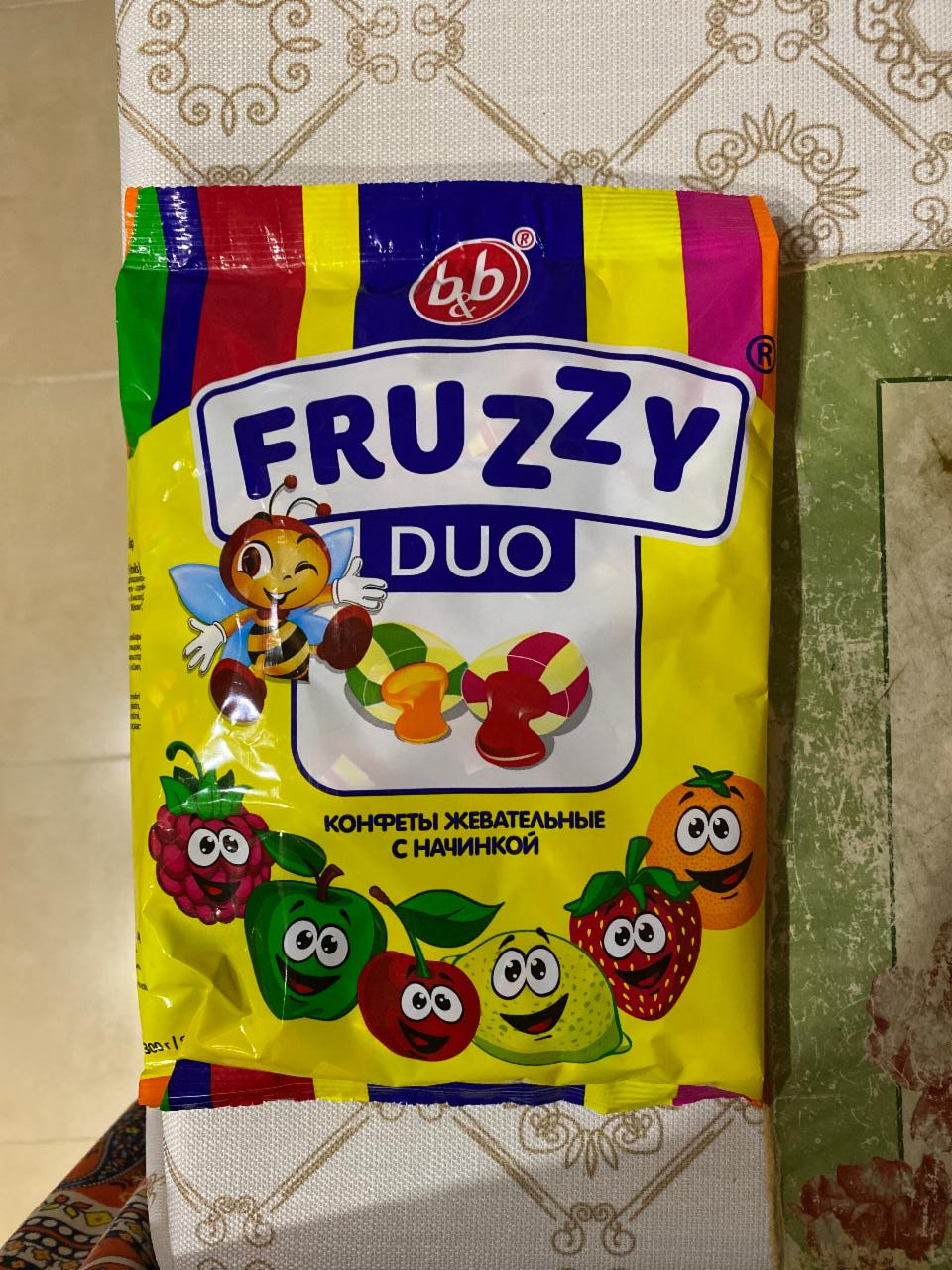 Фото - конфеты жевательные fruzzy duo b&b