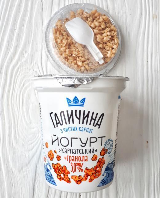 Фото - Йогурт густой Карпатский без сахара с гранолой 3% Галичина