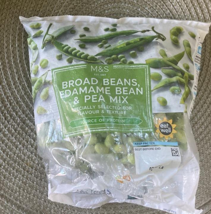 Фото - Broad beans, edamame bean and pea mix Marks And Spencer M&S