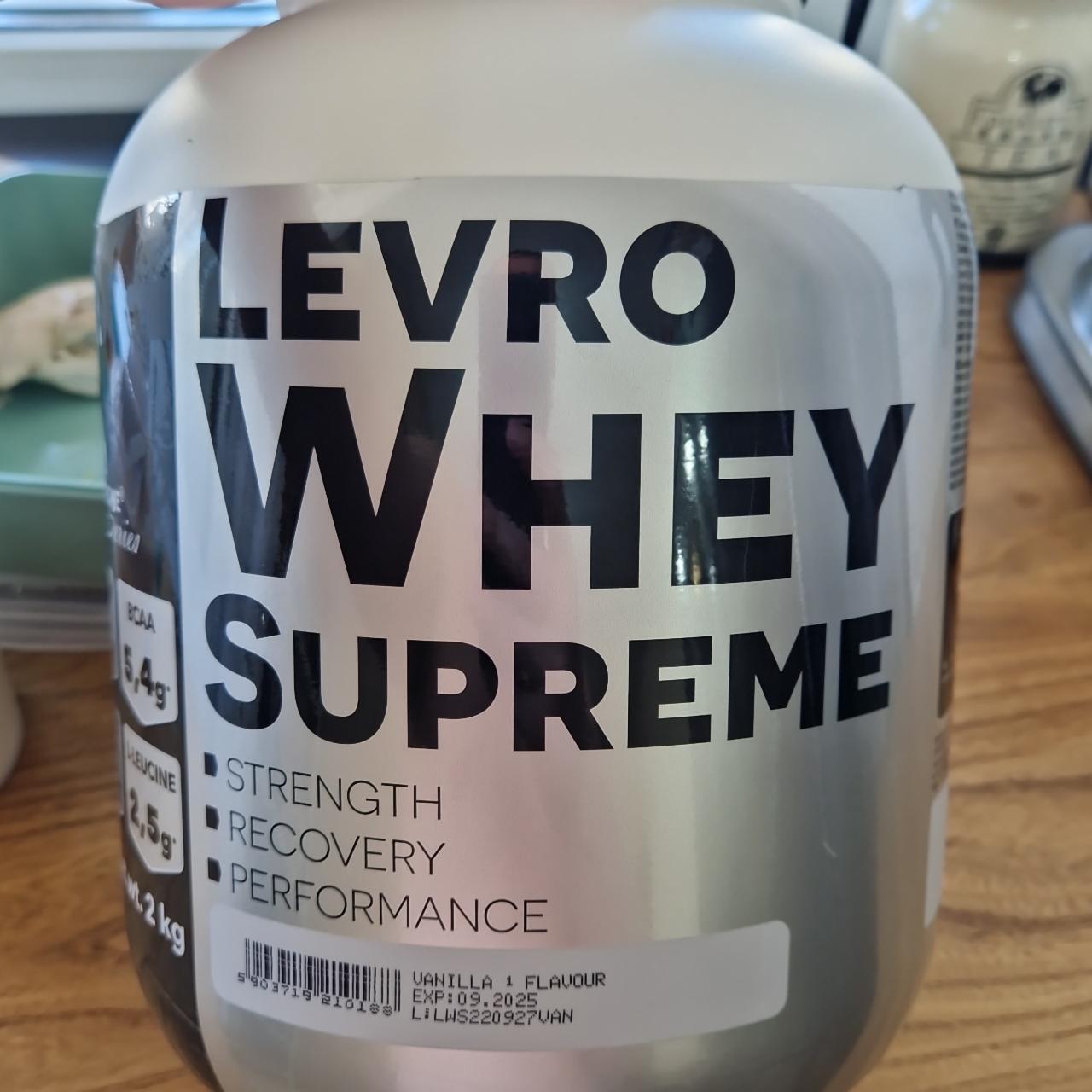 Фото - сывороточный протеин ванильный Whey Supreme Levro