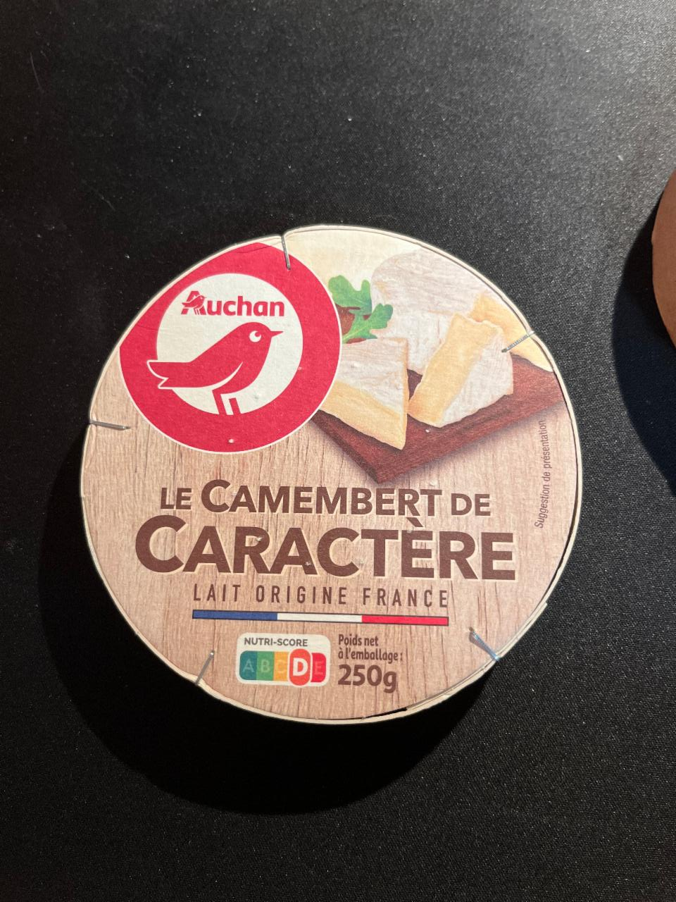 Фото - сыр какамбер Le Camembert de Caractere Auchan