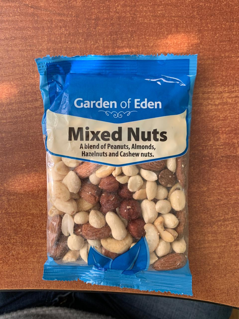 Фото - Смесь орехов Mixed Nuts Garden of Eden