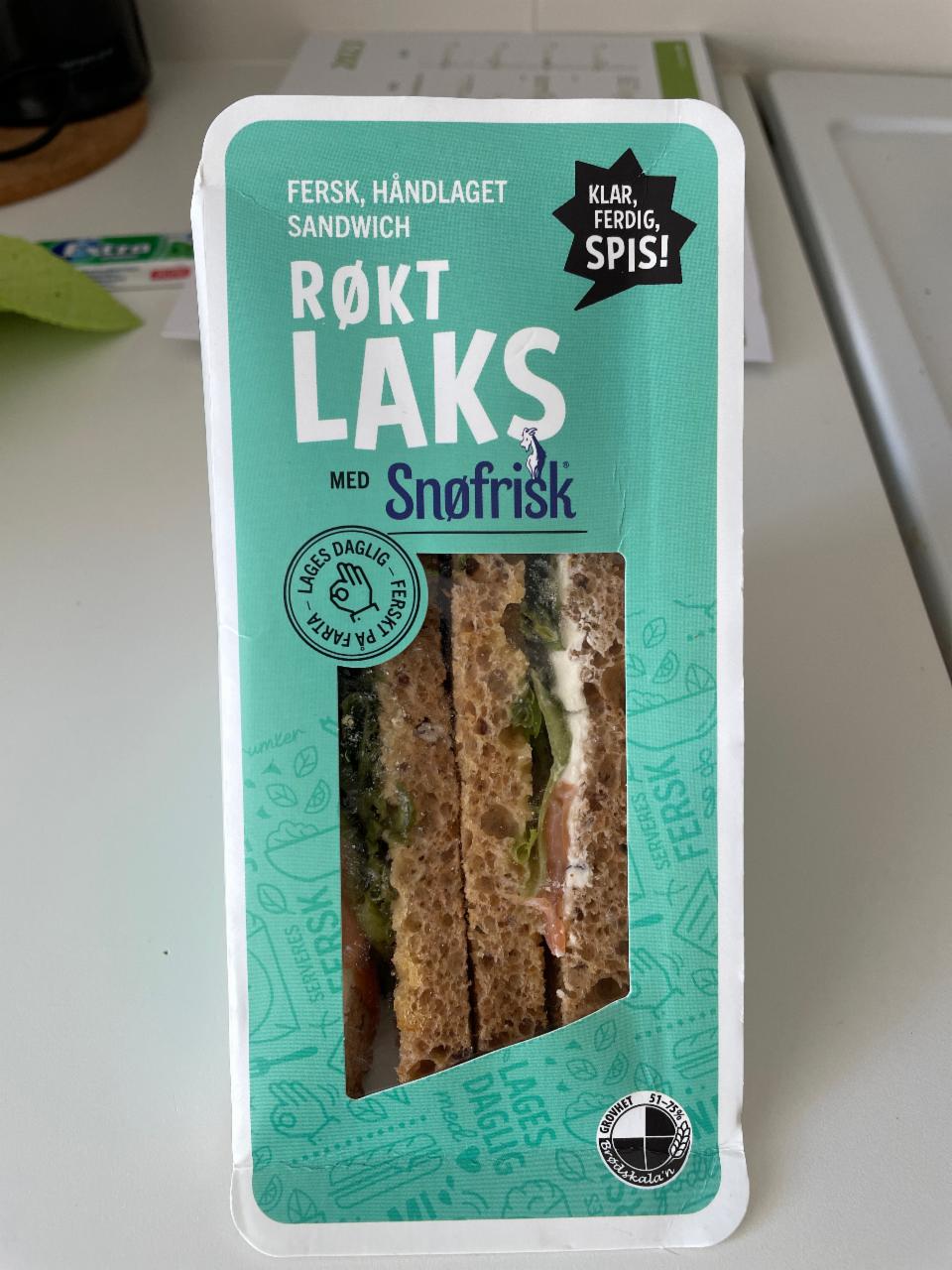 Фото - сендвич с сыром и овощами Laks
