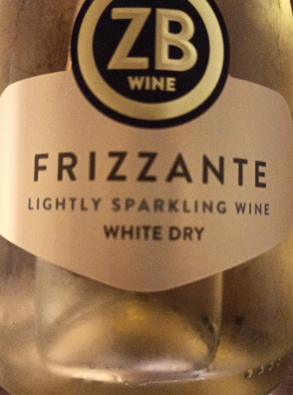 Фото - вино белое сухое игристое 10.0​% frizzante white dty ZB
