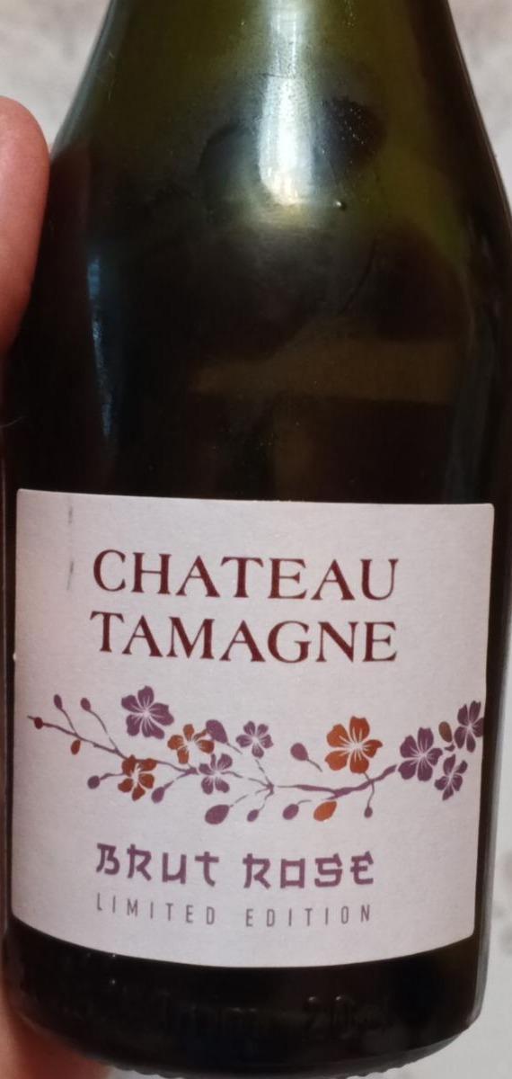 Фото - Игристое вино брют розовое Шато Тамань Chateau Tamagne Rose Brut