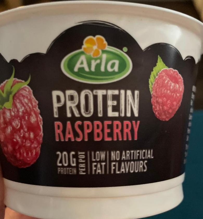 Фото - Протеиновый йогурт малина protein raspberry Arla