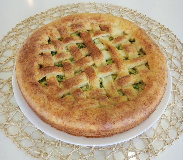 Фото - Пирог с яйцами и зеленым луком 