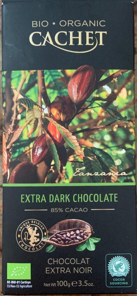 Фото - шоколад чорний Bio Organic Apricots & Hazelnuts 57% cacao Dark Chocolate Cachet