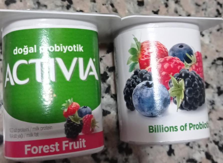 Фото - йогурт с лесными ягодами Activia