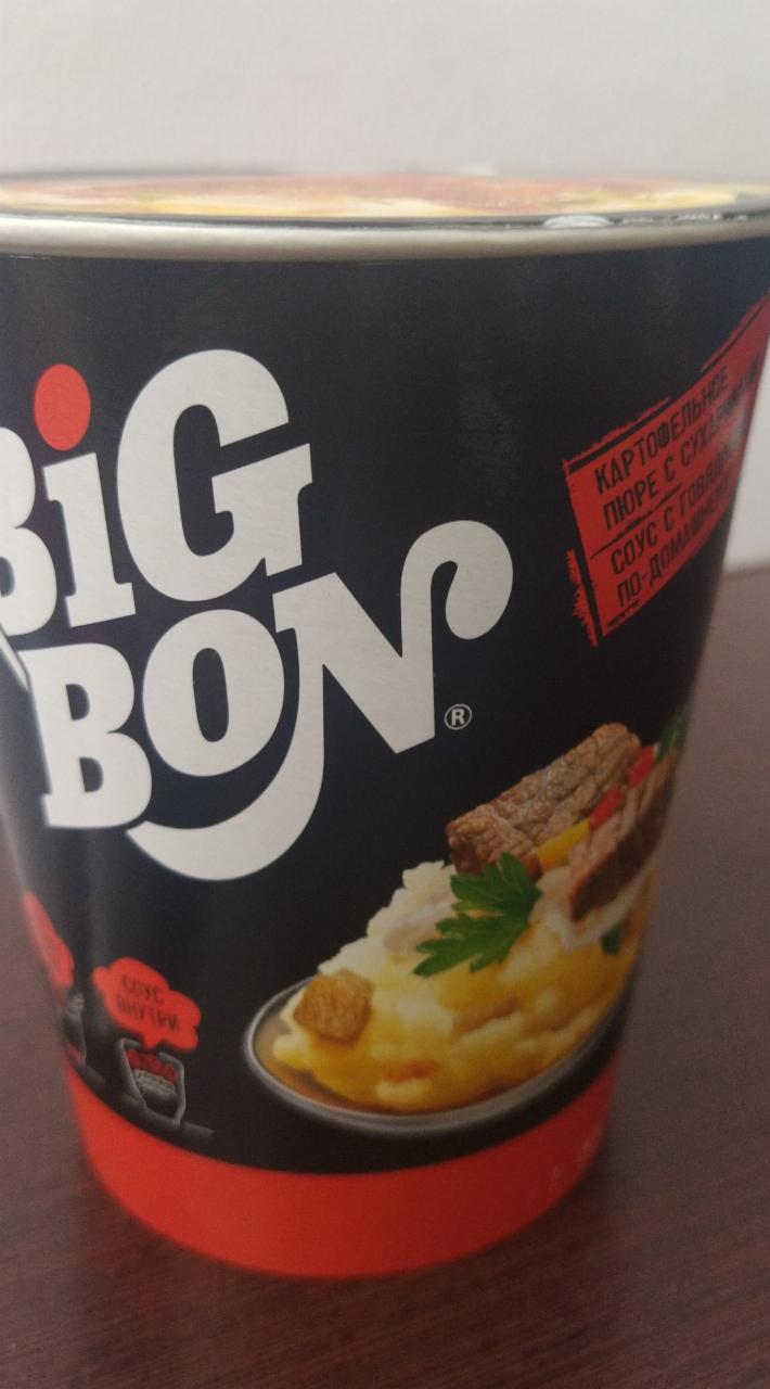 Фото - картофельное пюре с сухариками соус с говядиной по-домашнему Big Bon