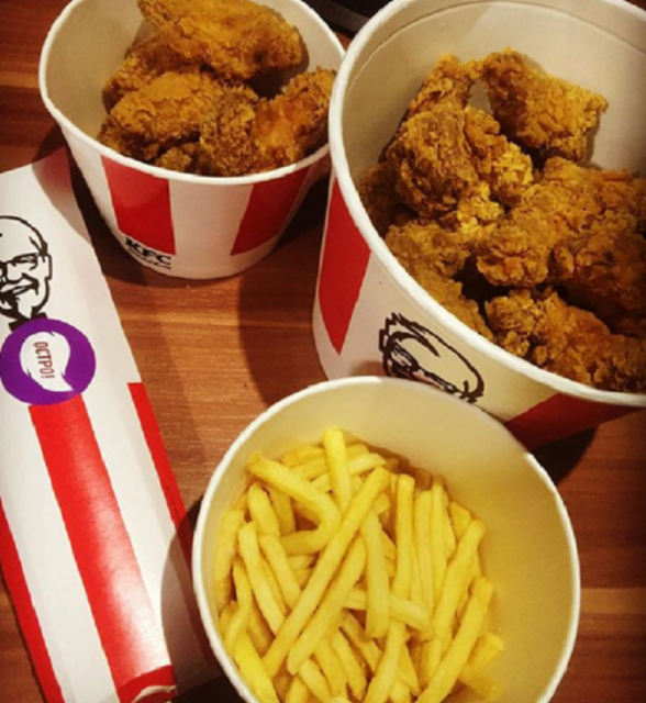 Фото - Баскет дуэт с острыми стрипсами 'КФС' KFC