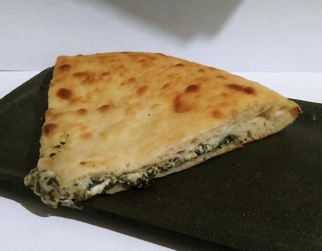 Фото - Пирог осетинский со шпинатом и сыром 'Лента'