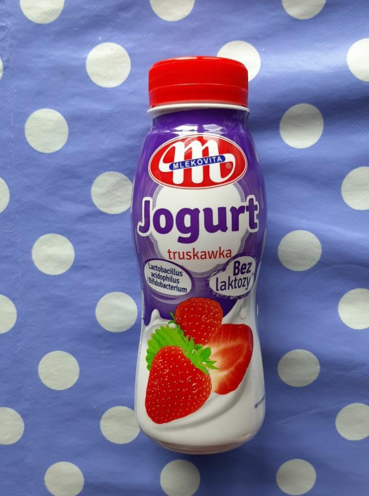 Фото - Йогурт с клубникой без лактозы Jogurt bez laktozy truskawka Mlekovita