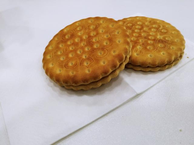 Фото - Печенье сэндвич с какао 'Лента'
