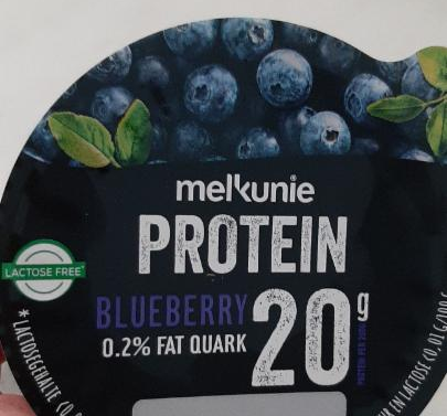 Фото - Protein 20g strawberry 0,3% fat quark Melkunie