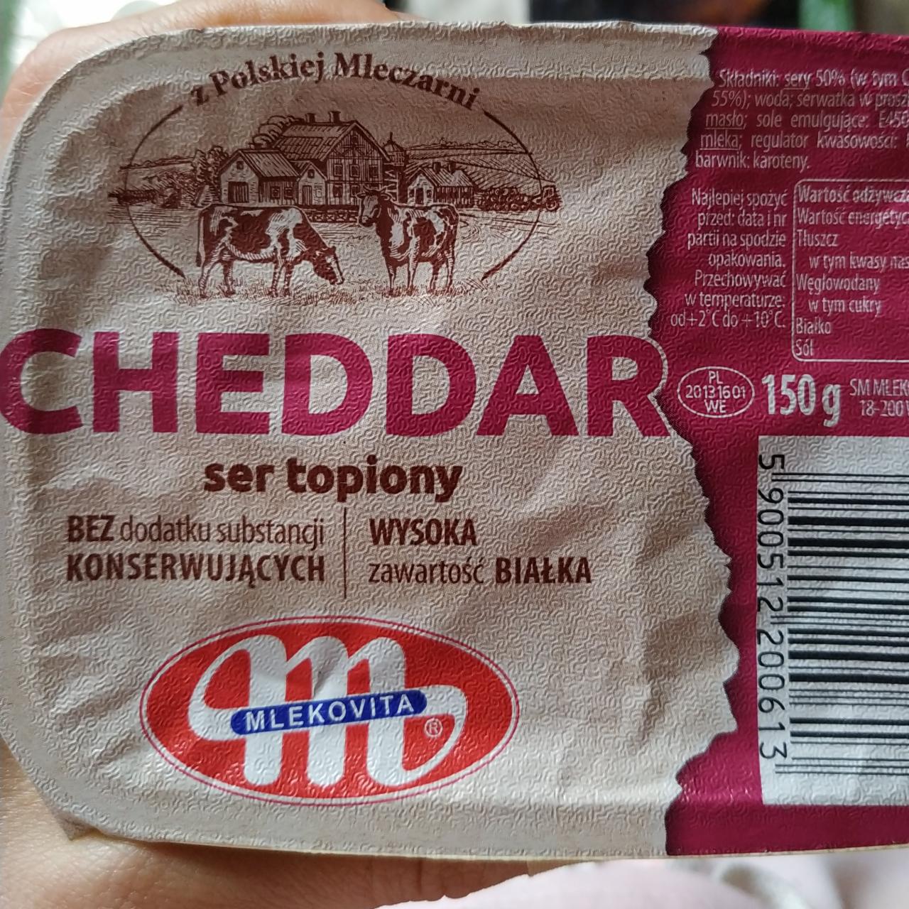 Фото - Плавленный сыр чеддер Cheddar z Polskiej Mleczarni Mlekovita