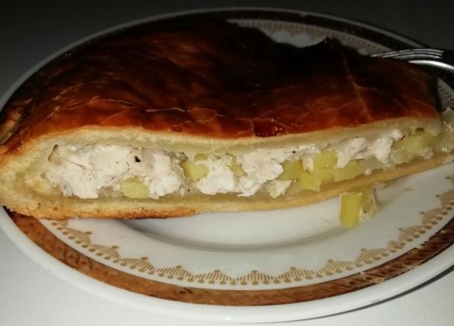 Фото - Пирог с курицей и картофелем