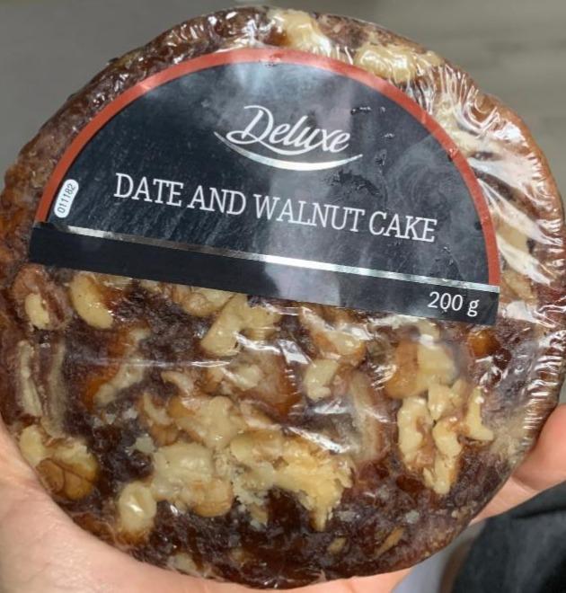Фото - Date and walnut cake Deluxe